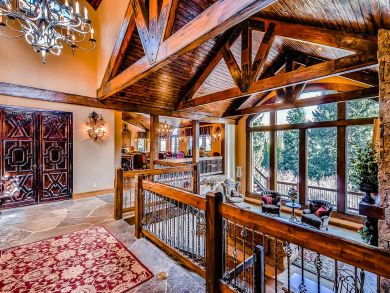 Breckenridge Luxury Vacation Rental with Six Bedrooms